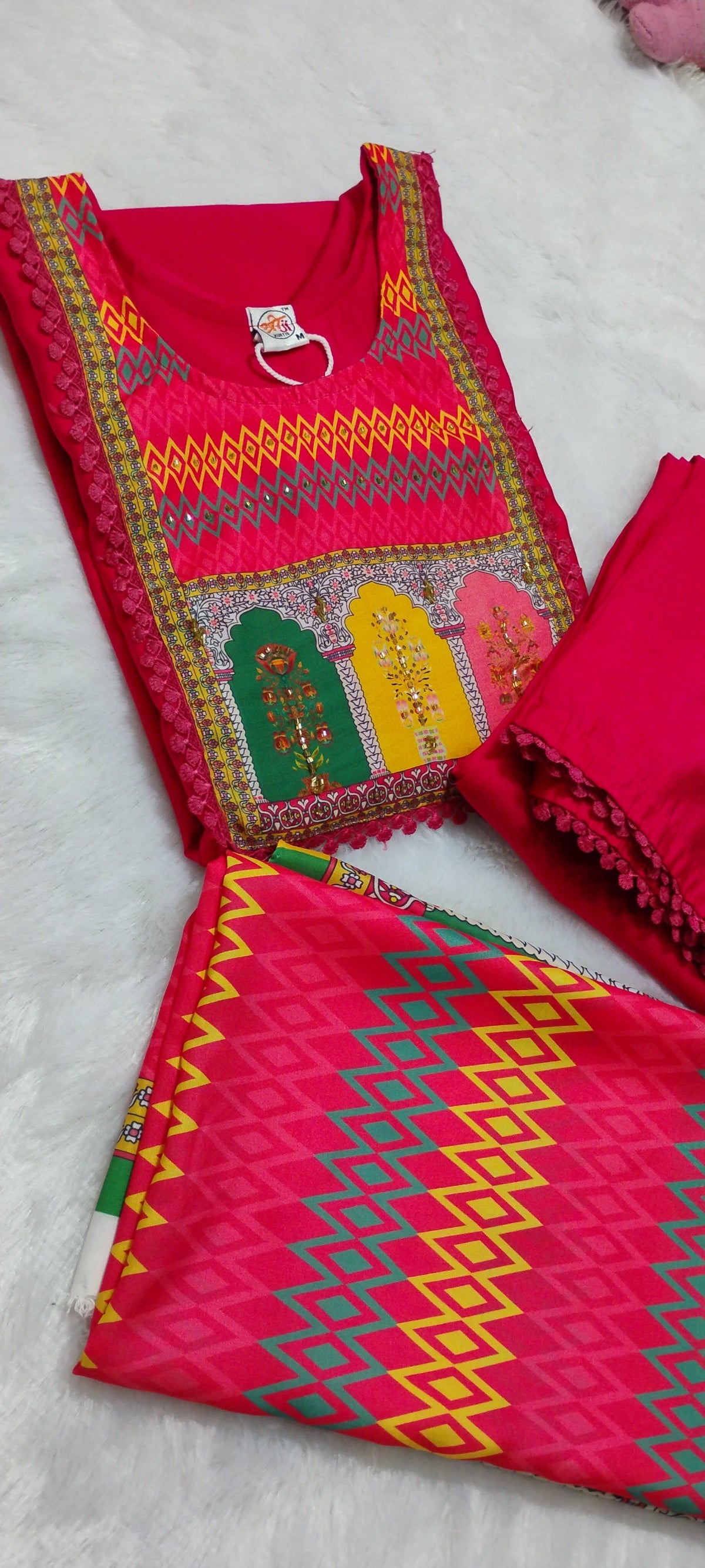 PINK COLORED KURTI SET WITH DIGITAL PRINTED DUPATTA