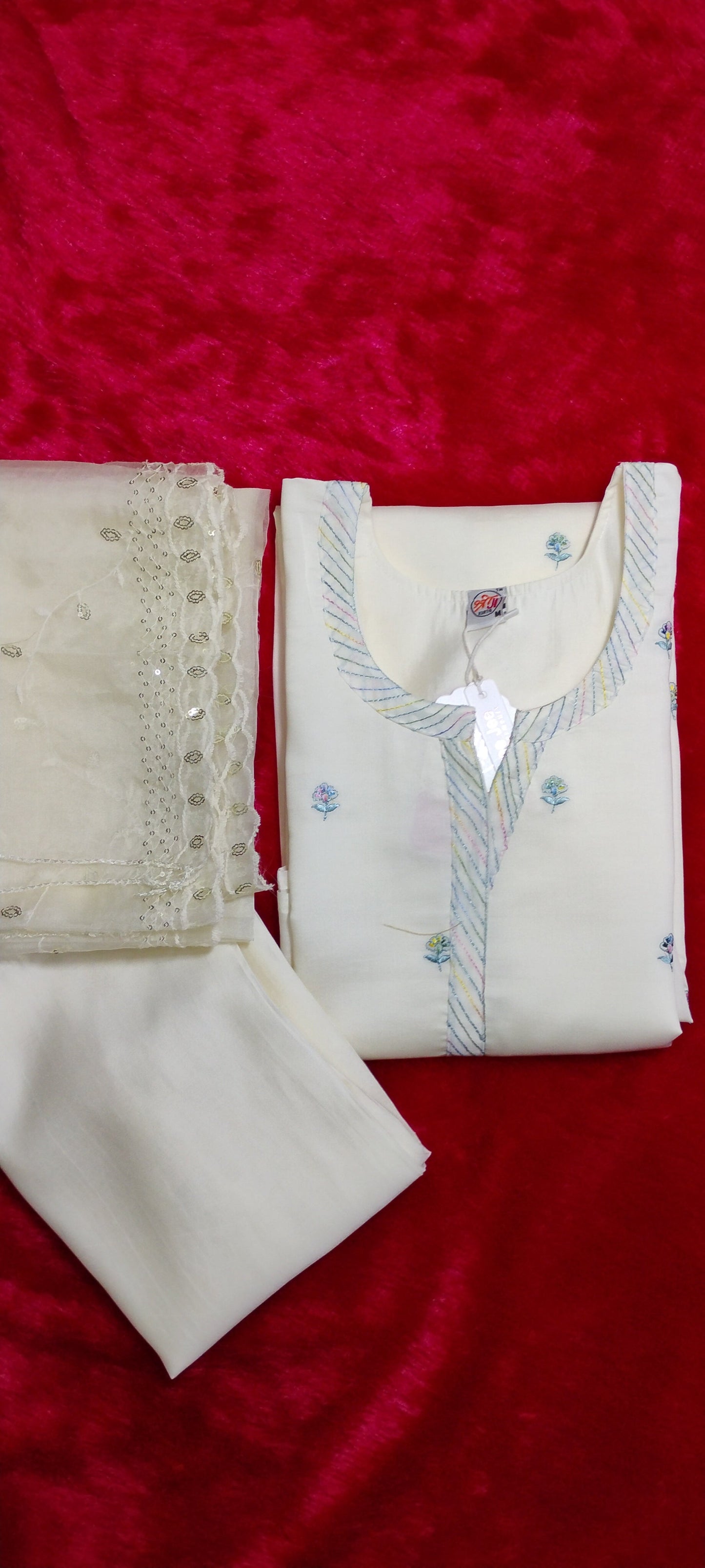 White Embriodered Set With Organza Dupatta
